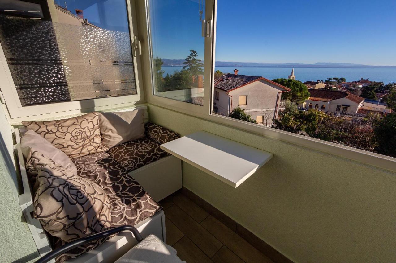 Apartman Doris Ловран Экстерьер фото